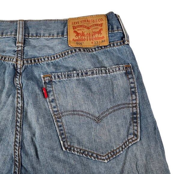 Levi's 505 Jeans Mens 33x32 (34x31) Regular Straight Leg Light Wash Distressed * - Picture 10 of 16